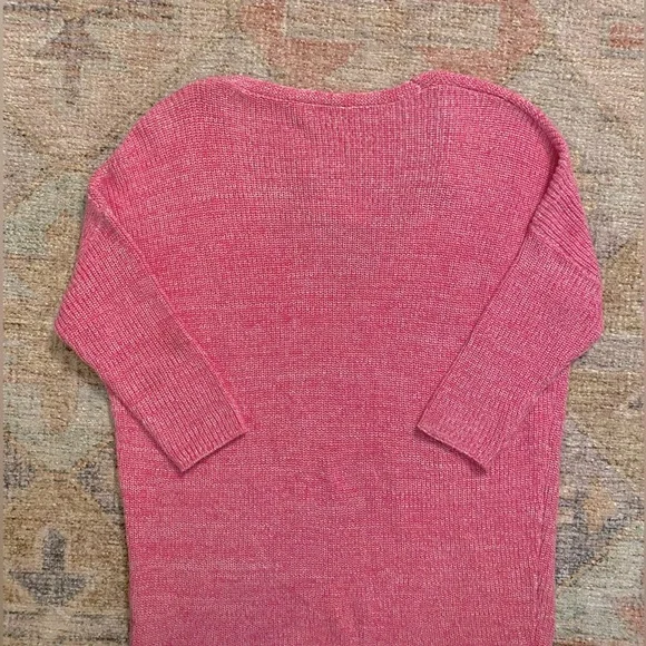NWT EXPRESS V-Neck Light Weight Sweater - Picture 5 of 5